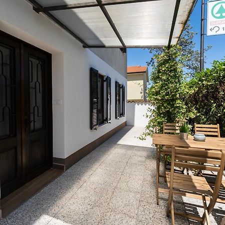 Tramontana And Maestral Apartment Izola Bagian luar foto